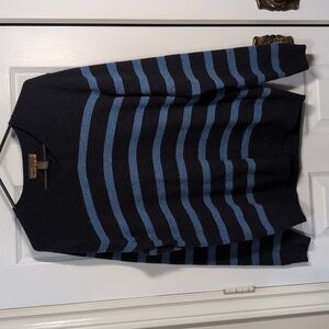 Pronto Uomo Wool V-Neck Sweater in Navy and Blue Stripes Large